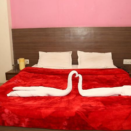Hotel Kunal Ābu Road Kültér fotó